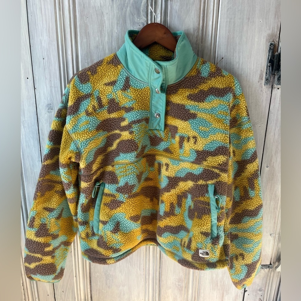THE NORTH FACE camo printed Cragmont 1/4 snap pullover fleece Small cozycore